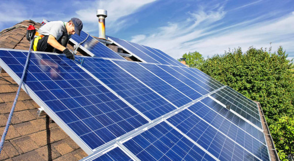 installateur-de-panneaux-solaires-a-nimes-montpellier-ales-gard-600